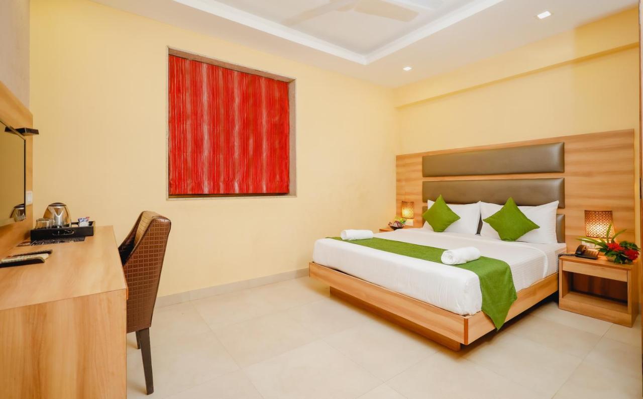 Sunkissed Premium, Goa By Wsi, Calangute Beach Εξωτερικό φωτογραφία