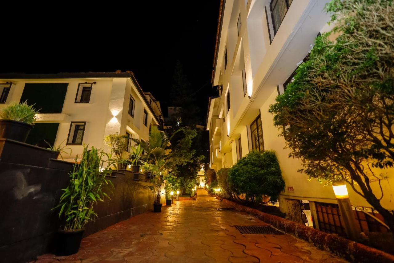 Sunkissed Premium, Goa By Wsi, Calangute Beach Εξωτερικό φωτογραφία