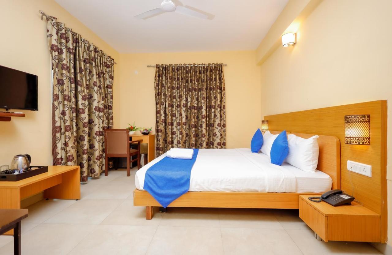 Sunkissed Premium, Goa By Wsi, Calangute Beach Εξωτερικό φωτογραφία