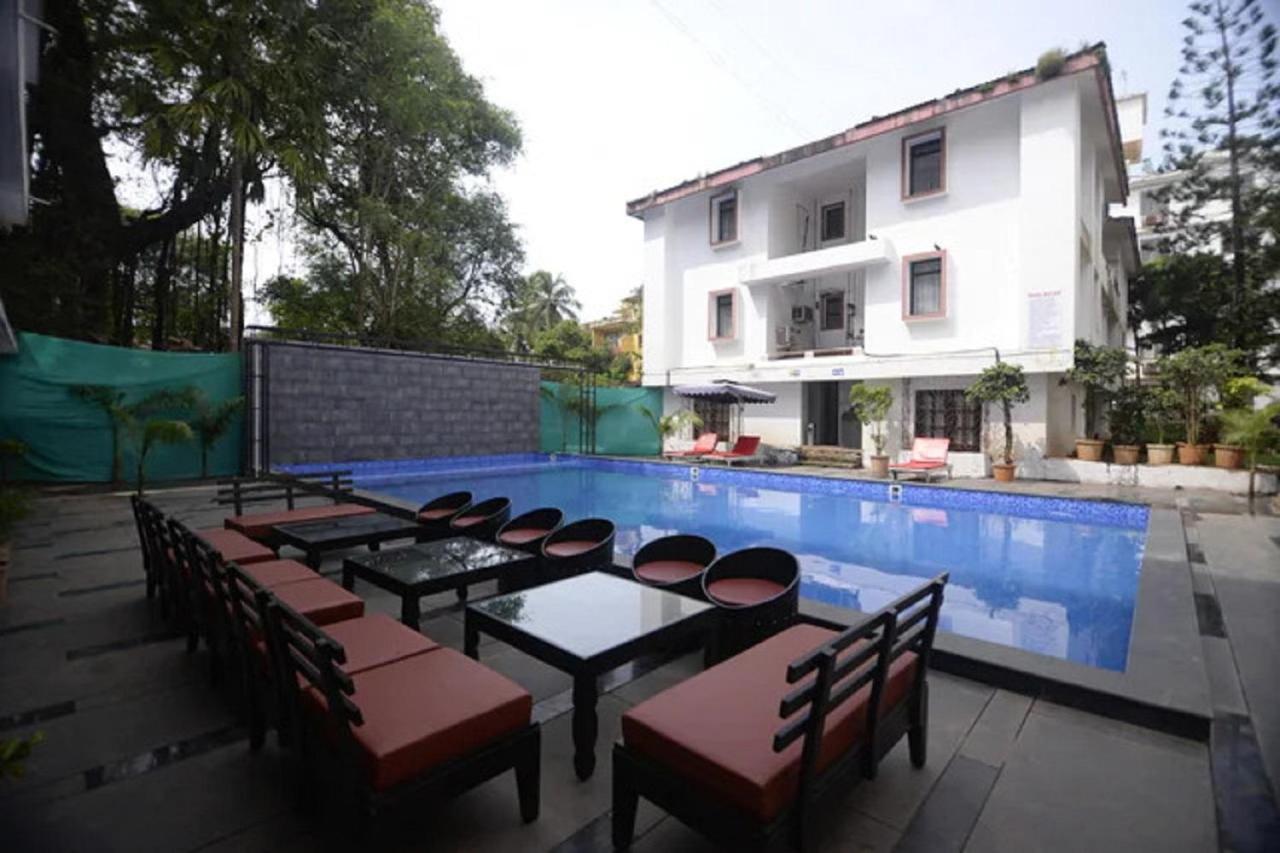 Sunkissed Premium, Goa By Wsi, Calangute Beach Εξωτερικό φωτογραφία
